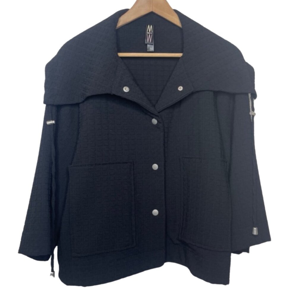 MARLAWYNNE | Black Textured Button Front Cropped Sleeve Jacket | Size S